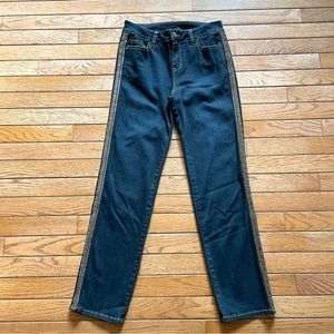 NEW Jordache Straight Stretch Blue Jeans Embellished Silver Edging Size 4
